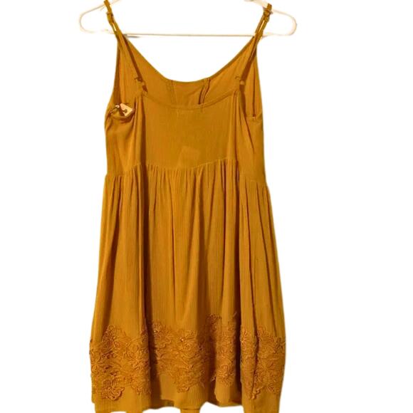 Taylor & Sage Sun Dress XS Extra Spaghetti Straps Mustard Yellow Crinkle Fabric - Picture 3 of 7